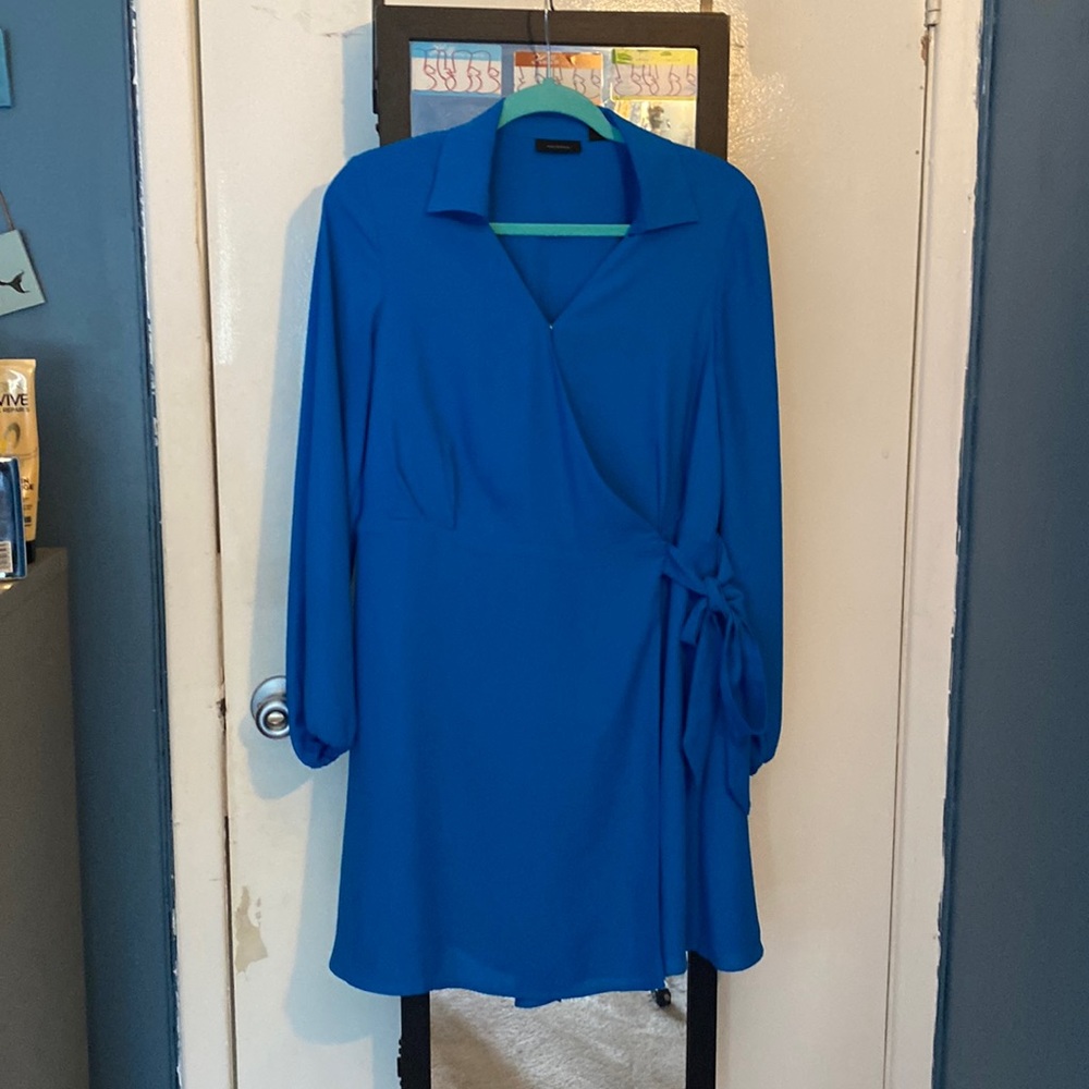 Size 6 lovely blue brand new work dress